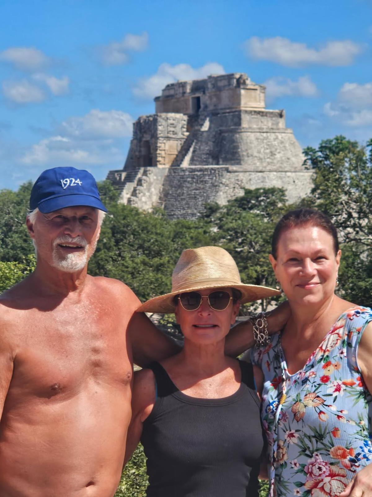 The Pickled Onion B&B And Restaurant Uxmal Santa Elena 외부 사진