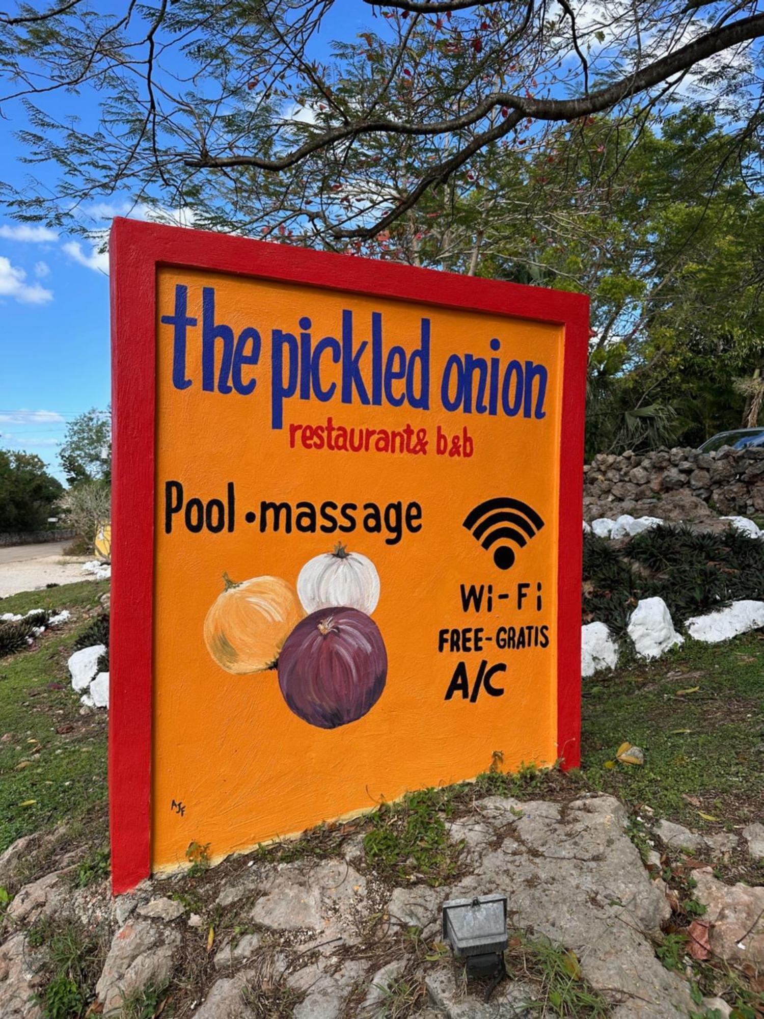 The Pickled Onion B&B And Restaurant Uxmal Santa Elena 외부 사진