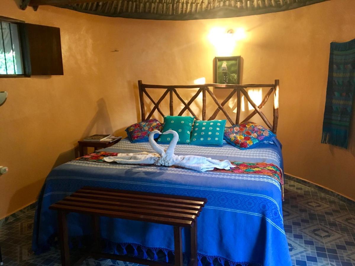 The Pickled Onion B&B And Restaurant Uxmal Santa Elena 외부 사진